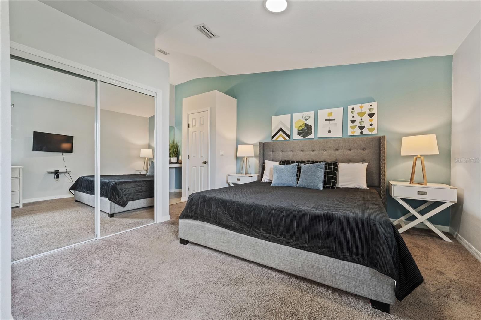 Image 10 of 21 For 2786 Club Cortile Circle B