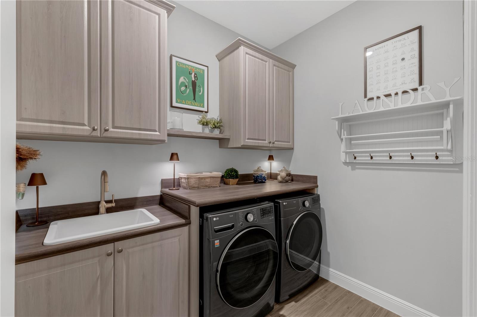 Image 37 of 84 For 3112 Ranger Drive