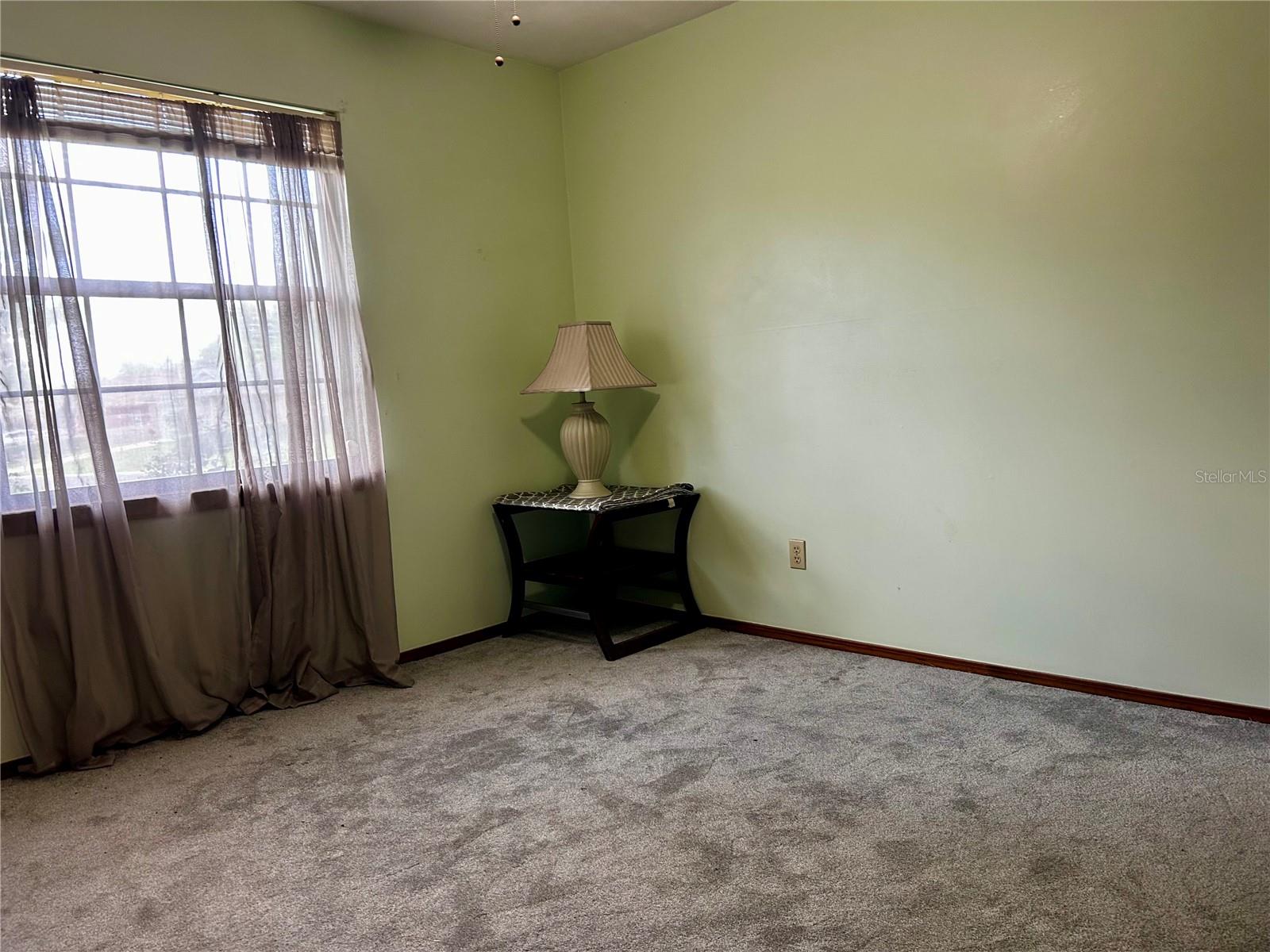 Image 21 of 24 For 628 Robert Livingston Street