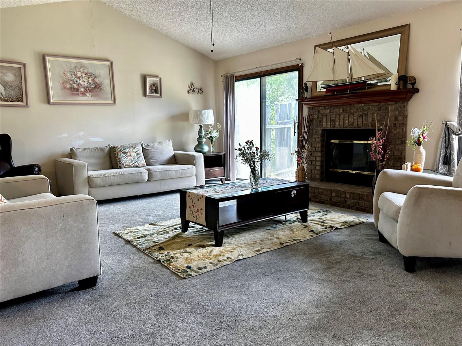 Image 4 of 24 For 628 Robert Livingston Street