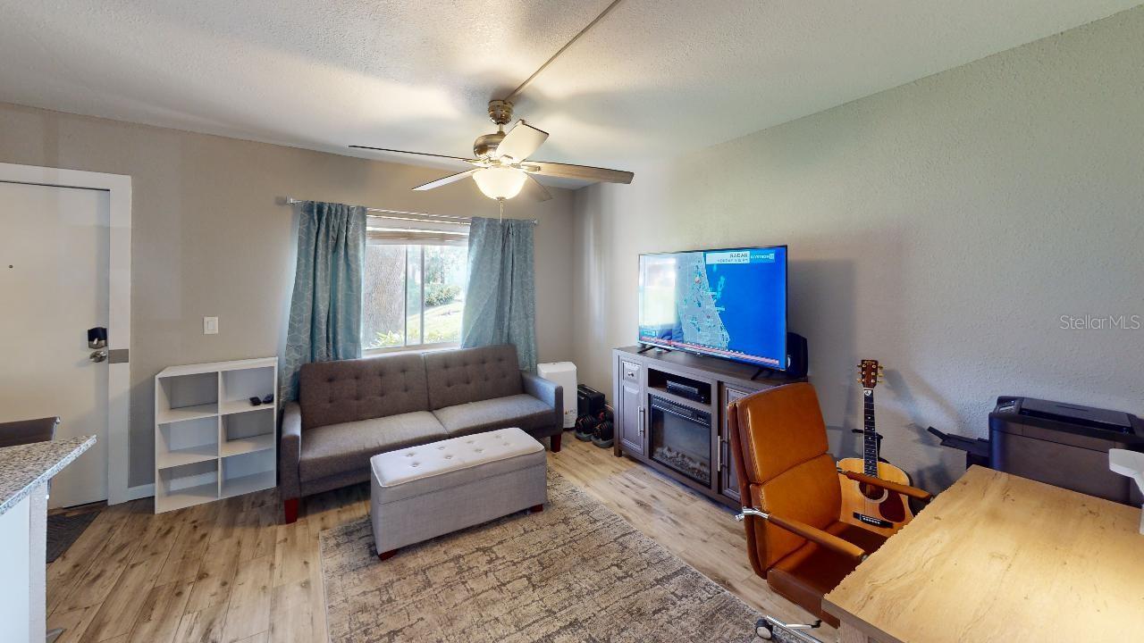 Image 17 of 17 For 133 Oyster Bay Circle 100