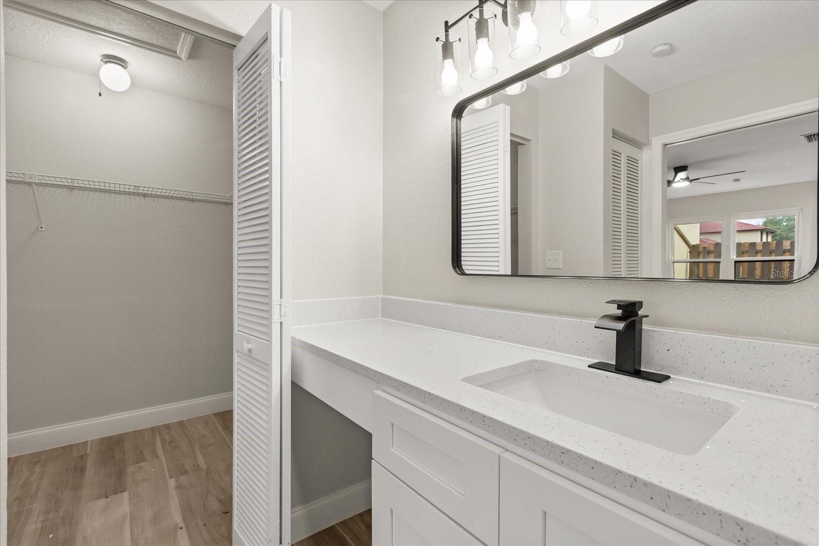 Image 18 of 26 For 443 Hunter Circle