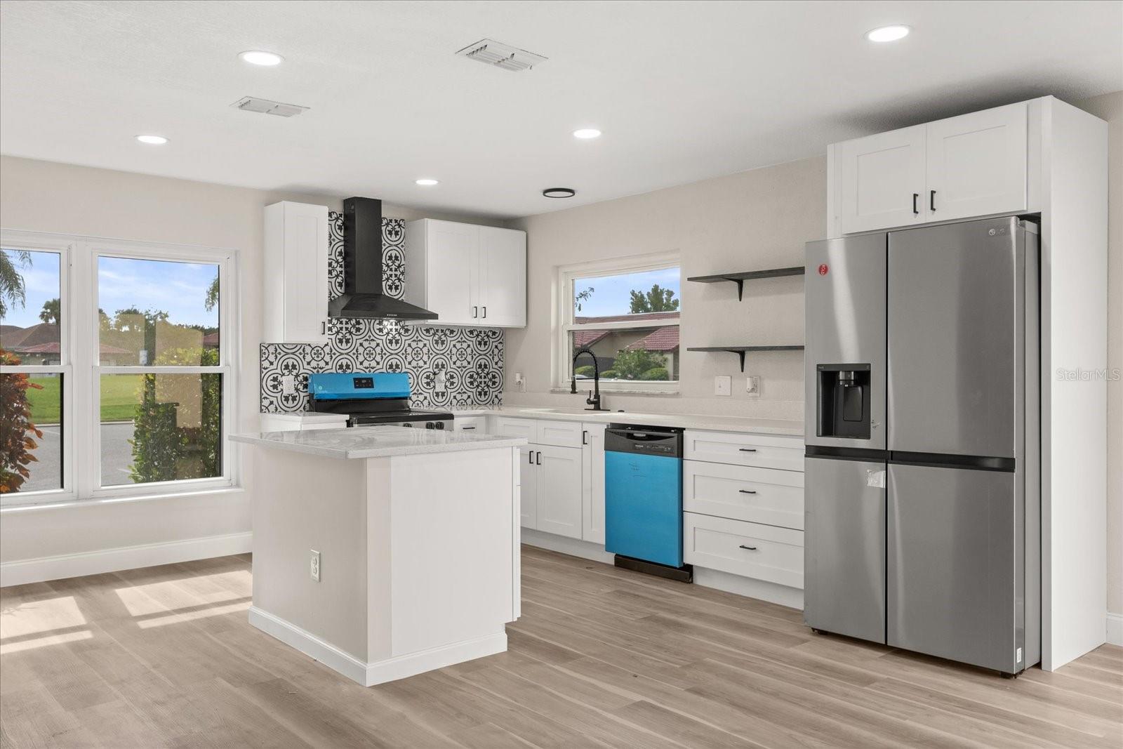 Image 6 of 26 For 443 Hunter Circle