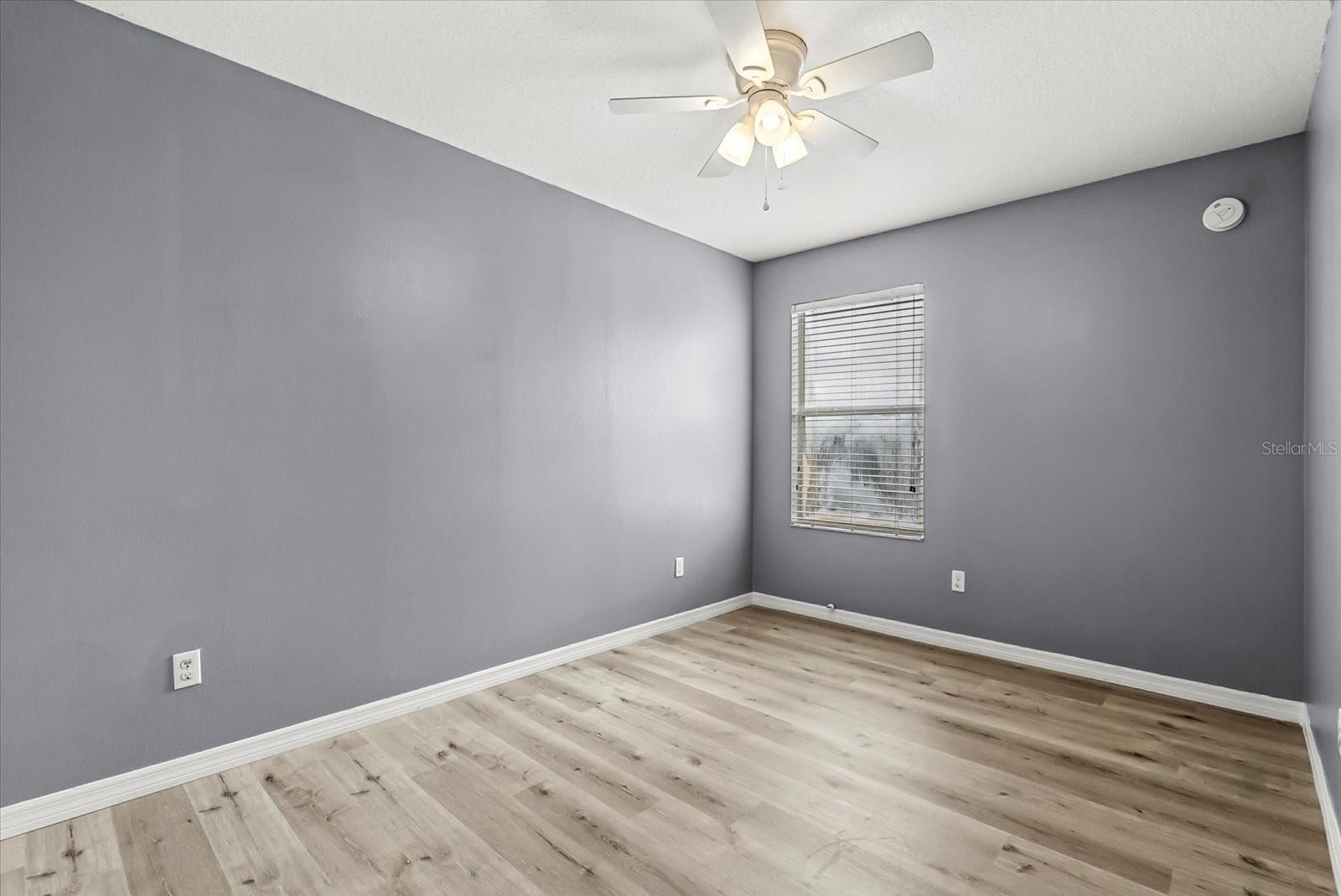 Image 16 of 25 For 1163 Honey Blossom Drive