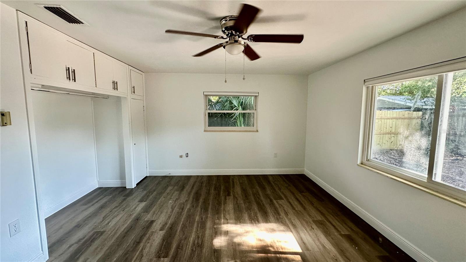 Image 12 of 18 For 5255 18th Street