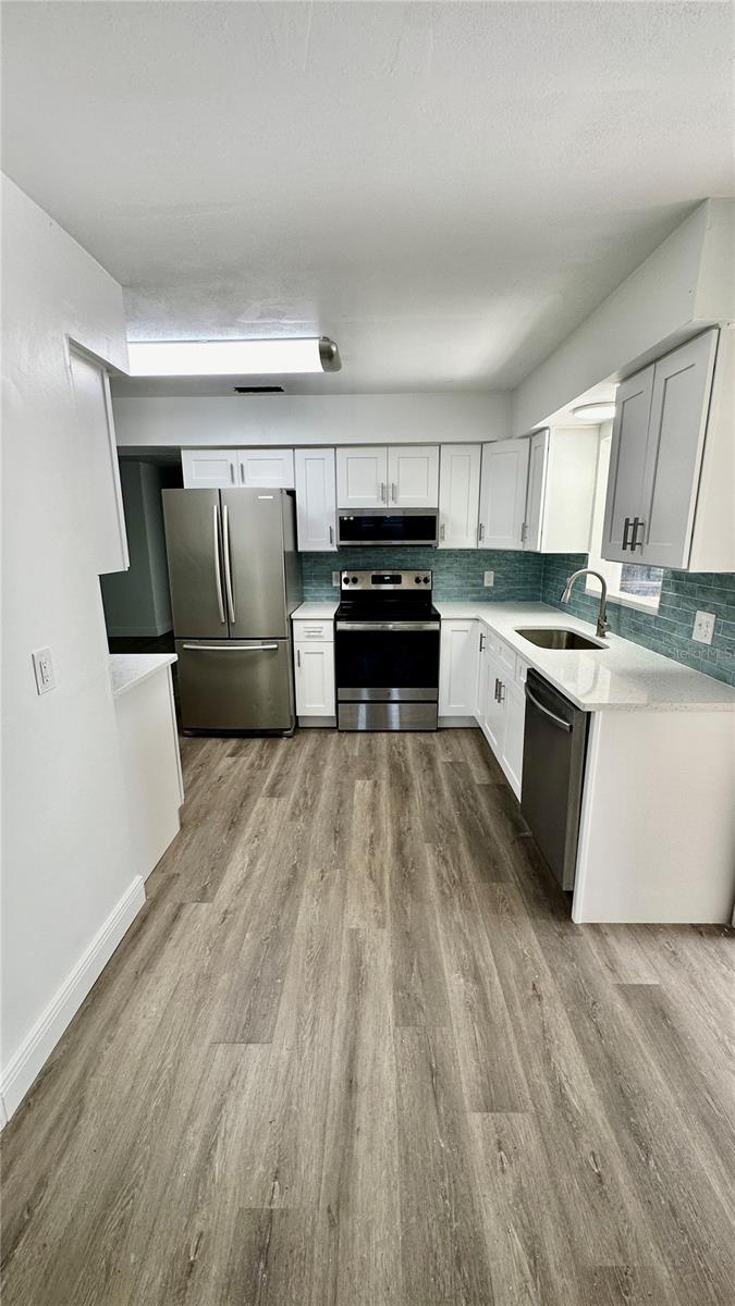 Image 7 of 18 For 5255 18th Street