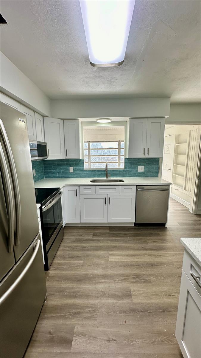 Image 8 of 18 For 5255 18th Street