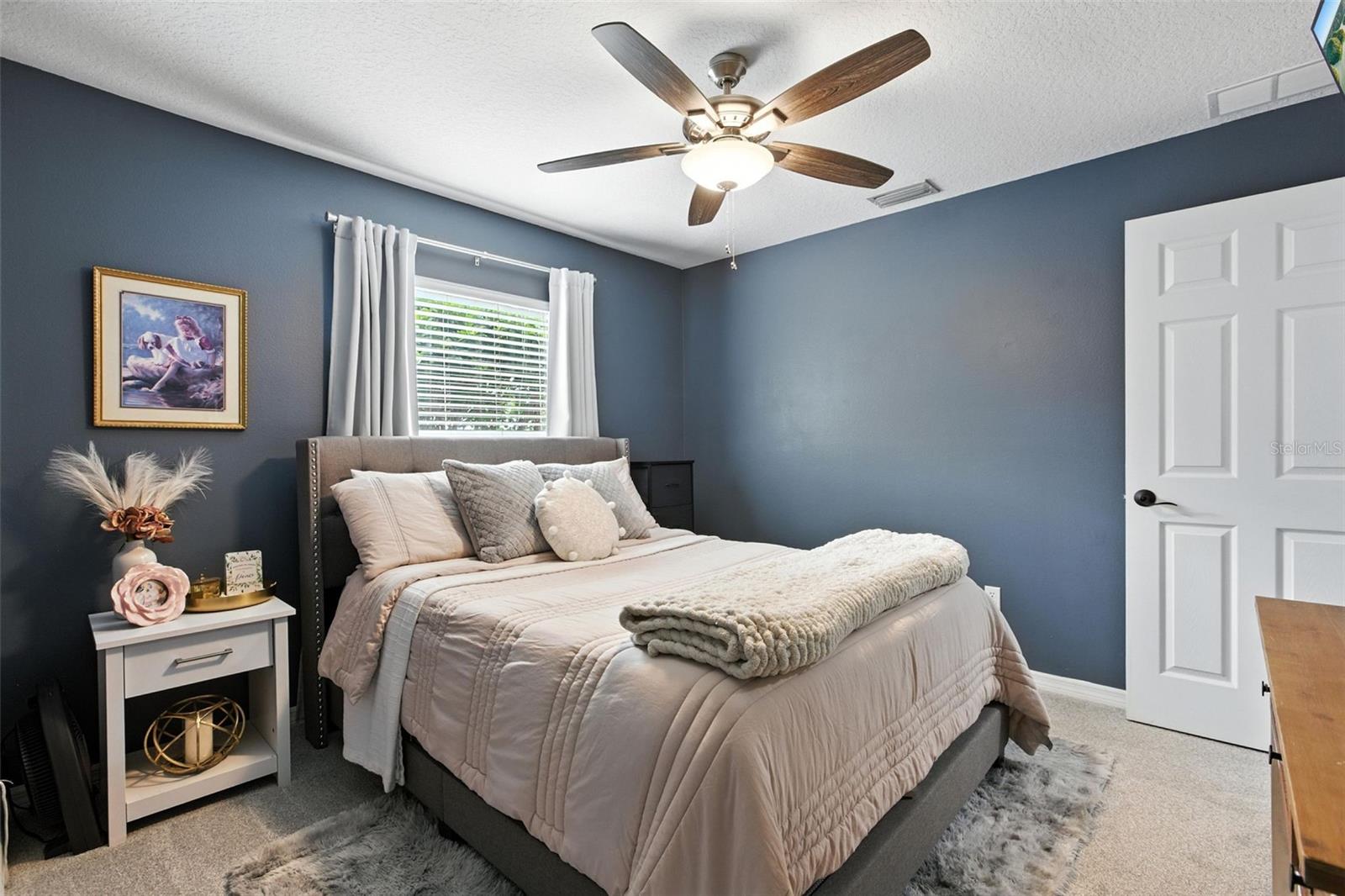 Image 30 of 58 For 1908 Creekwater Boulevard