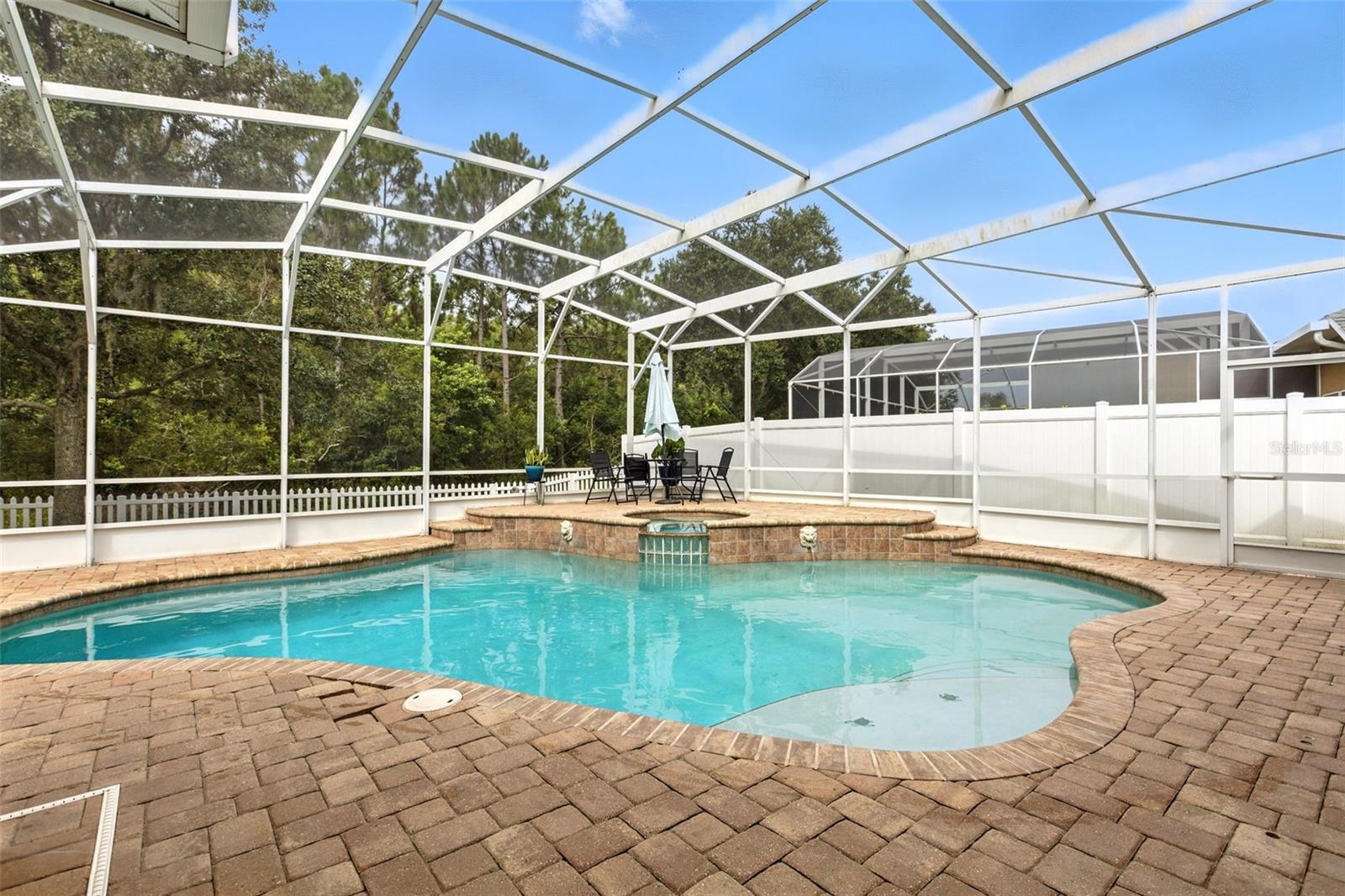 Image 40 of 58 For 1908 Creekwater Boulevard