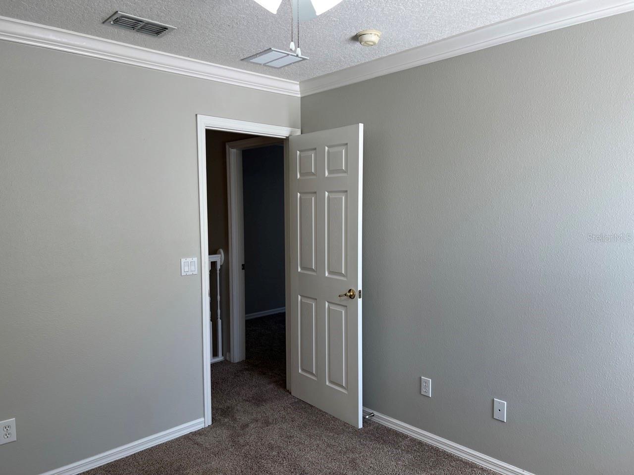 Image 17 of 27 For 6607 Earthgold Drive