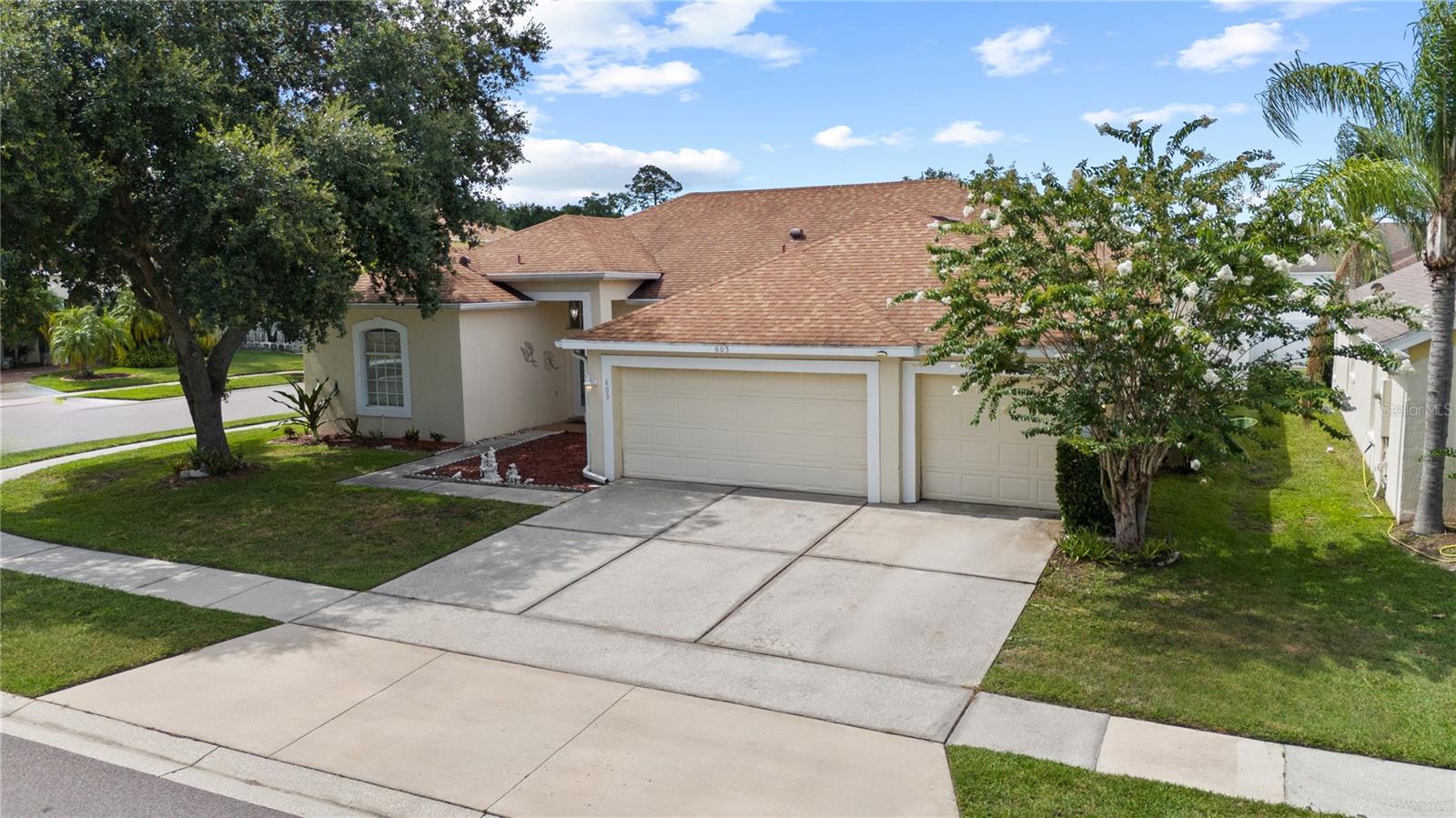 Image 3 of 56 For 603 Forestgreen Court