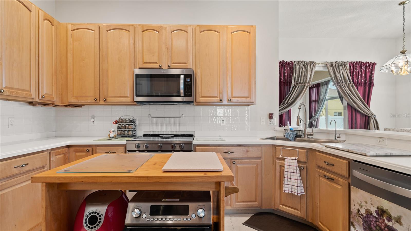 Image 30 of 56 For 603 Forestgreen Court