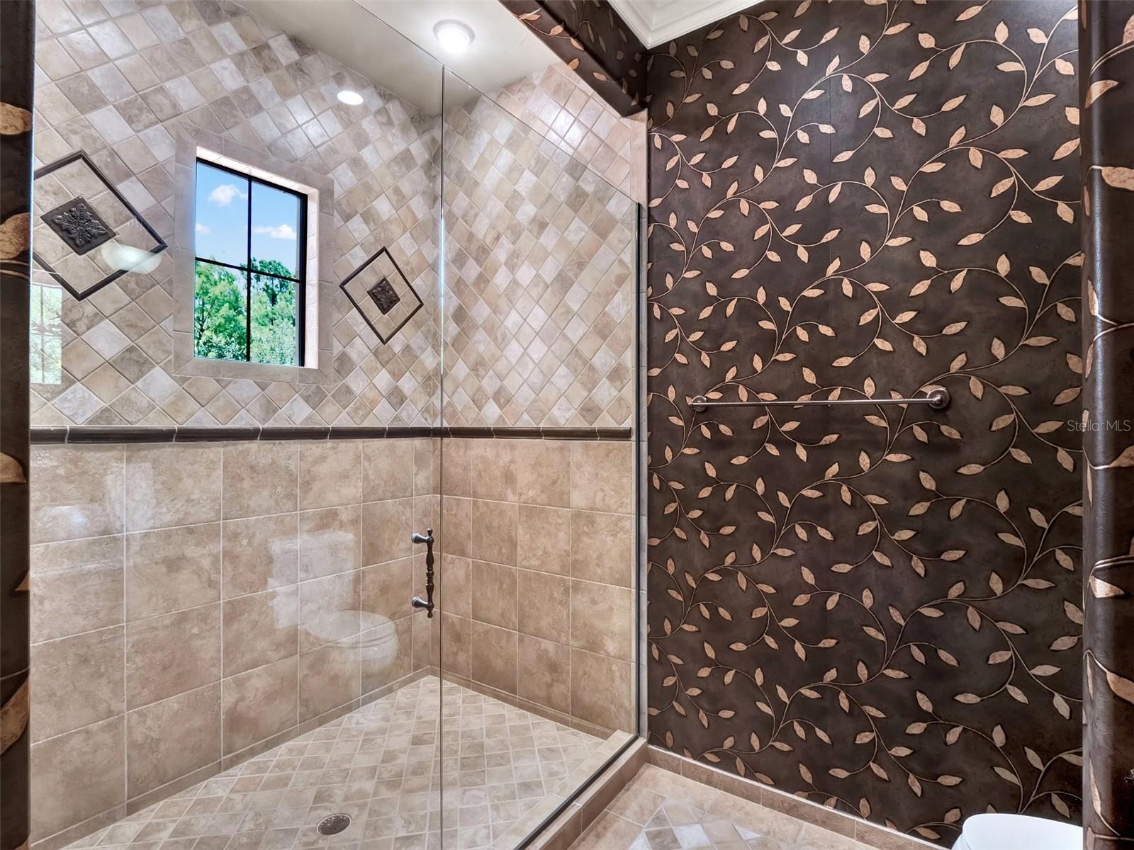 Image 71 of 100 For 9589 Blandford Road