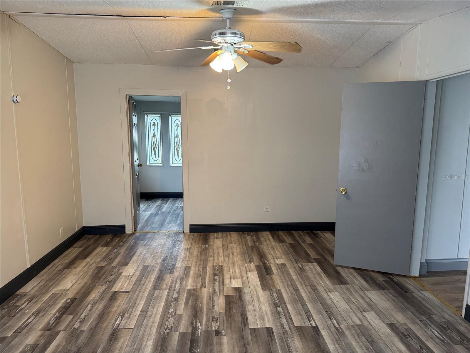 Image 10 of 15 For 18541 15th Avenue