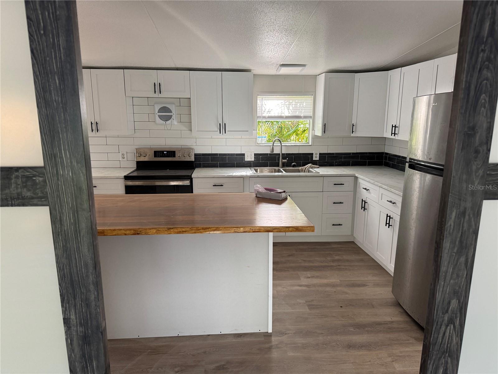 Image 15 of 15 For 18541 15th Avenue