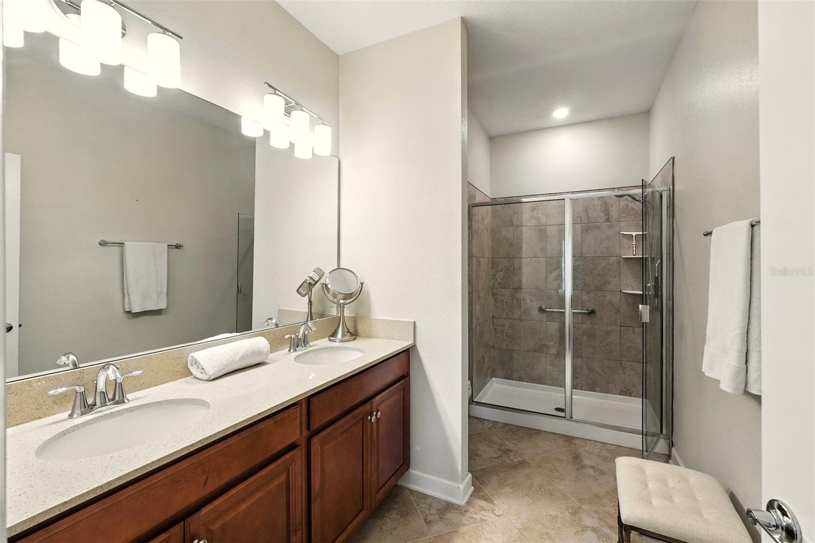 Image 20 of 38 For 3509 Belland Circle F