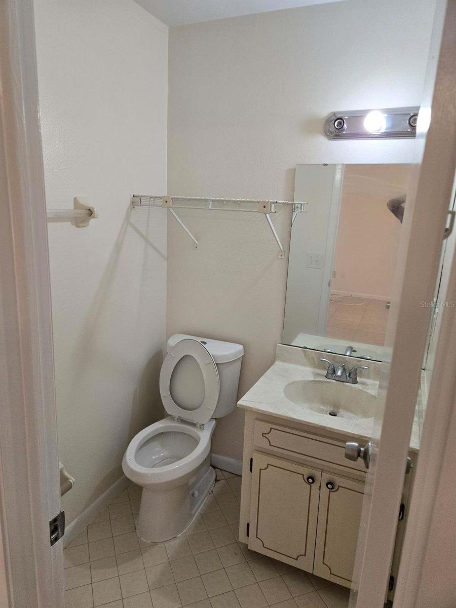Image 11 of 13 For 131 Cascade Street A