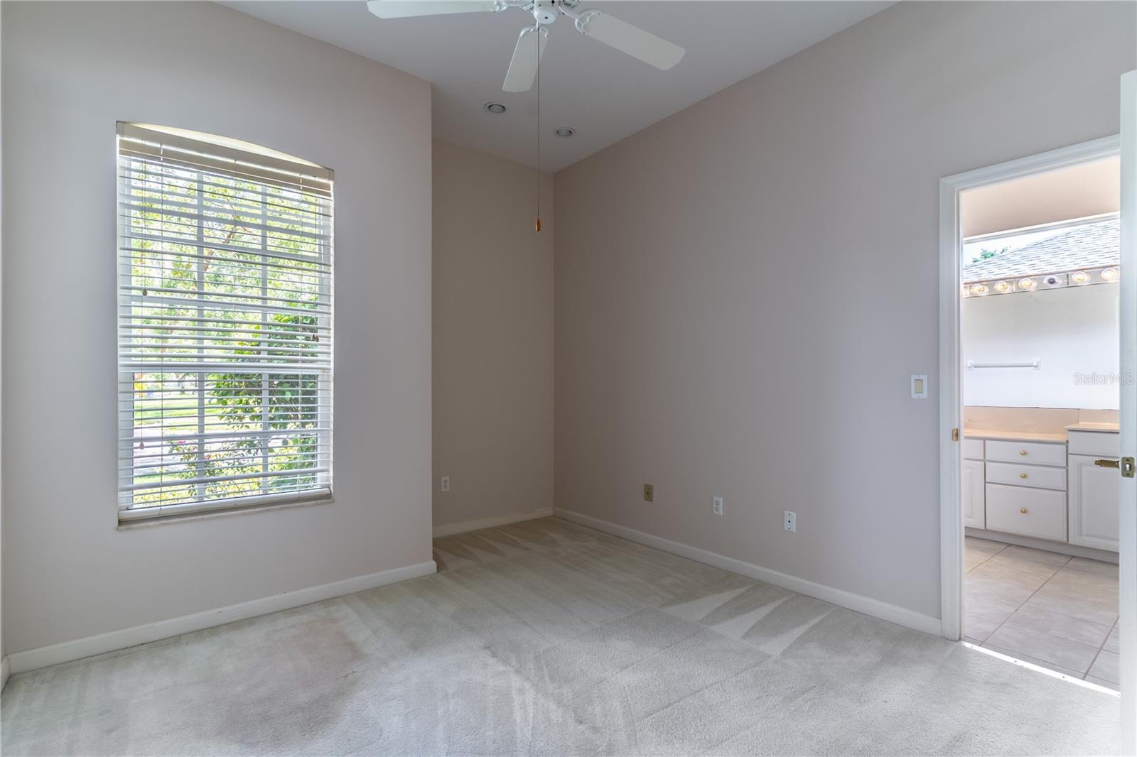 Image 16 of 30 For 2340 Blackjack Oak St