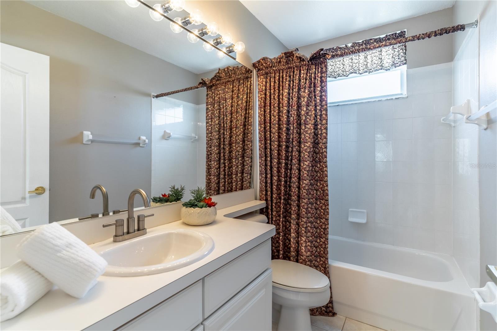 Image 21 of 30 For 2340 Blackjack Oak St