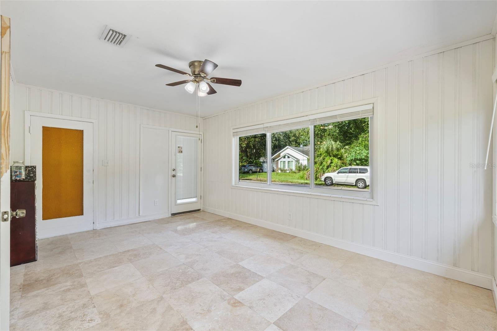 Image 14 of 56 For 2515 North Street