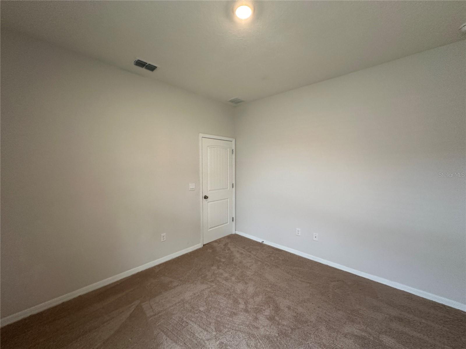 Image 11 of 33 For 17910 Hither Hills Circle