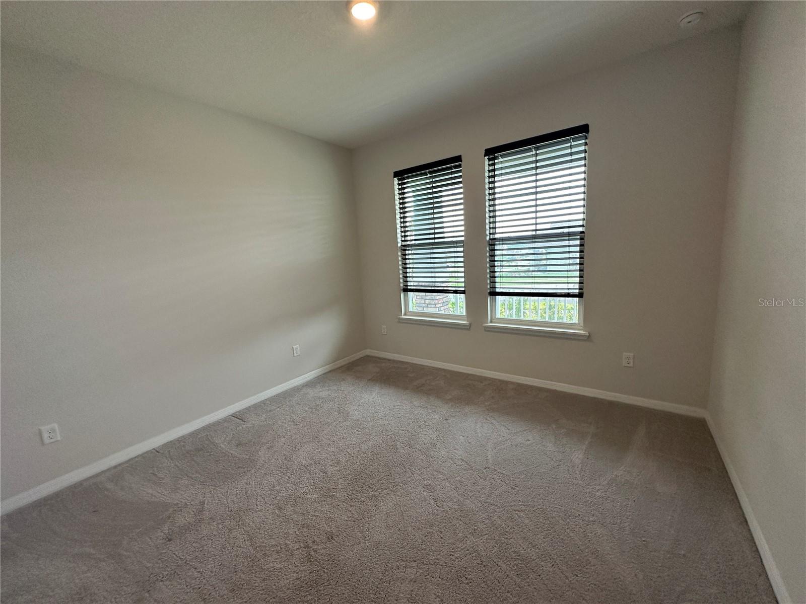 Image 14 of 33 For 17910 Hither Hills Circle