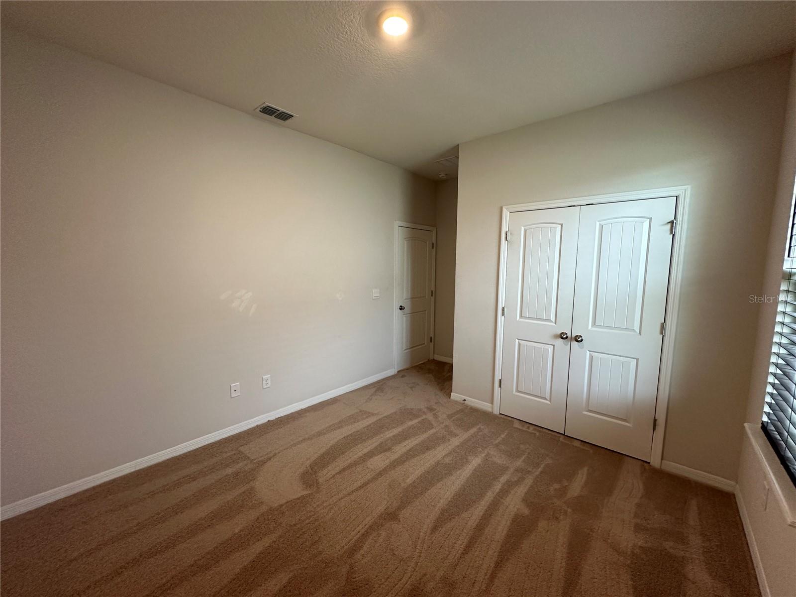 Image 19 of 33 For 17910 Hither Hills Circle