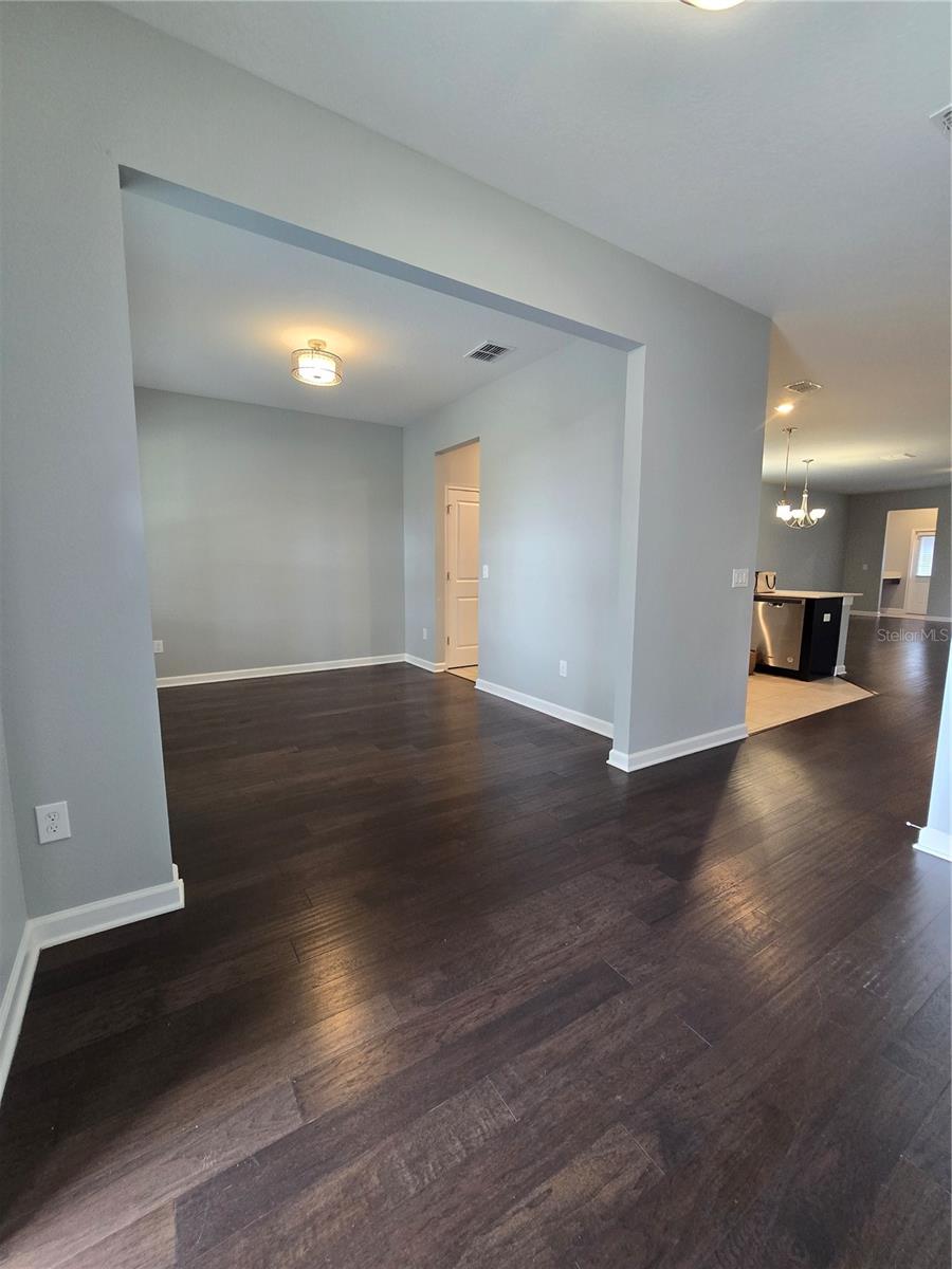 Image 6 of 31 For 7984 Wood Sage Drive