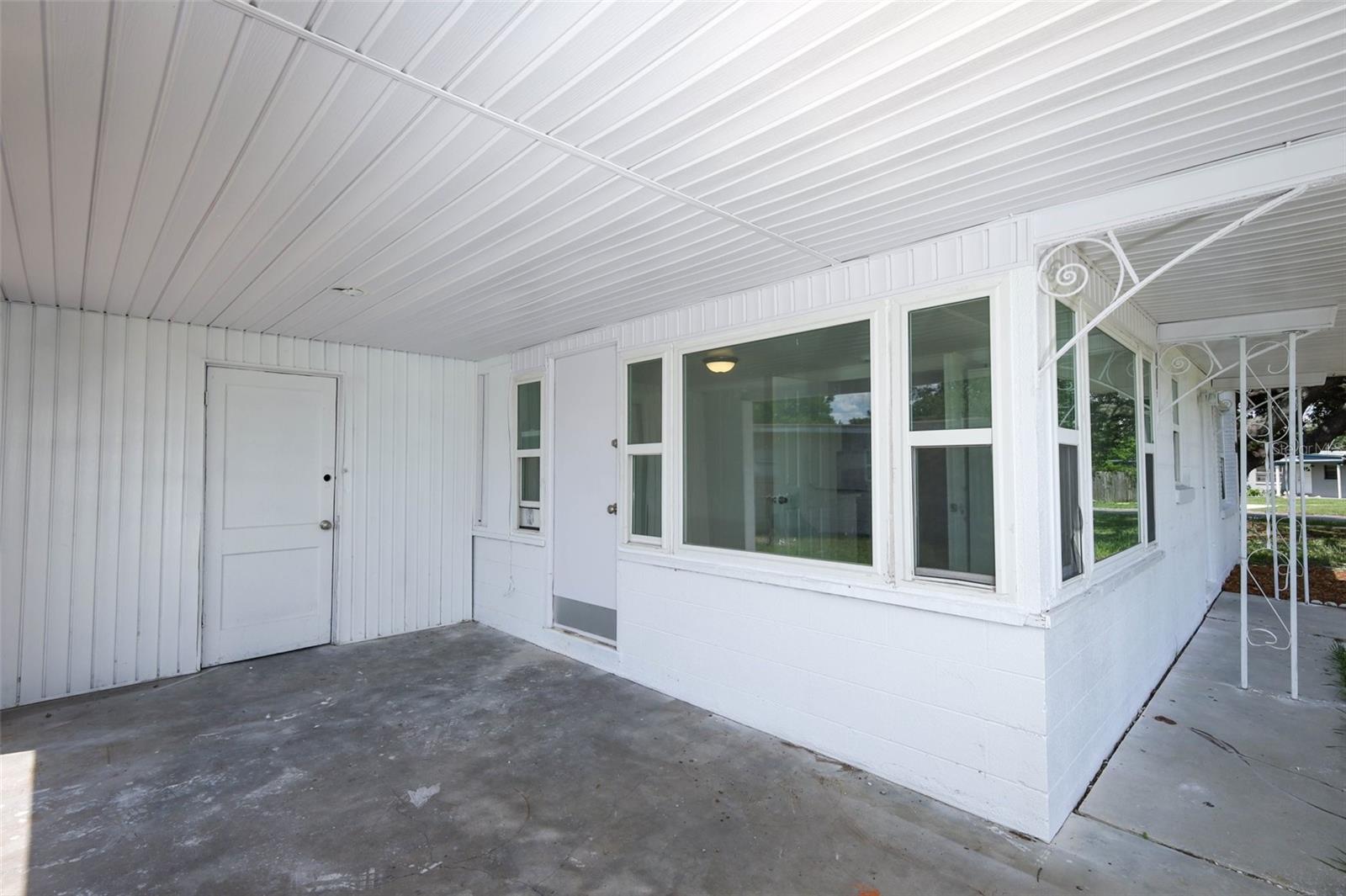 Image 35 of 49 For 1200 Ferndell Road