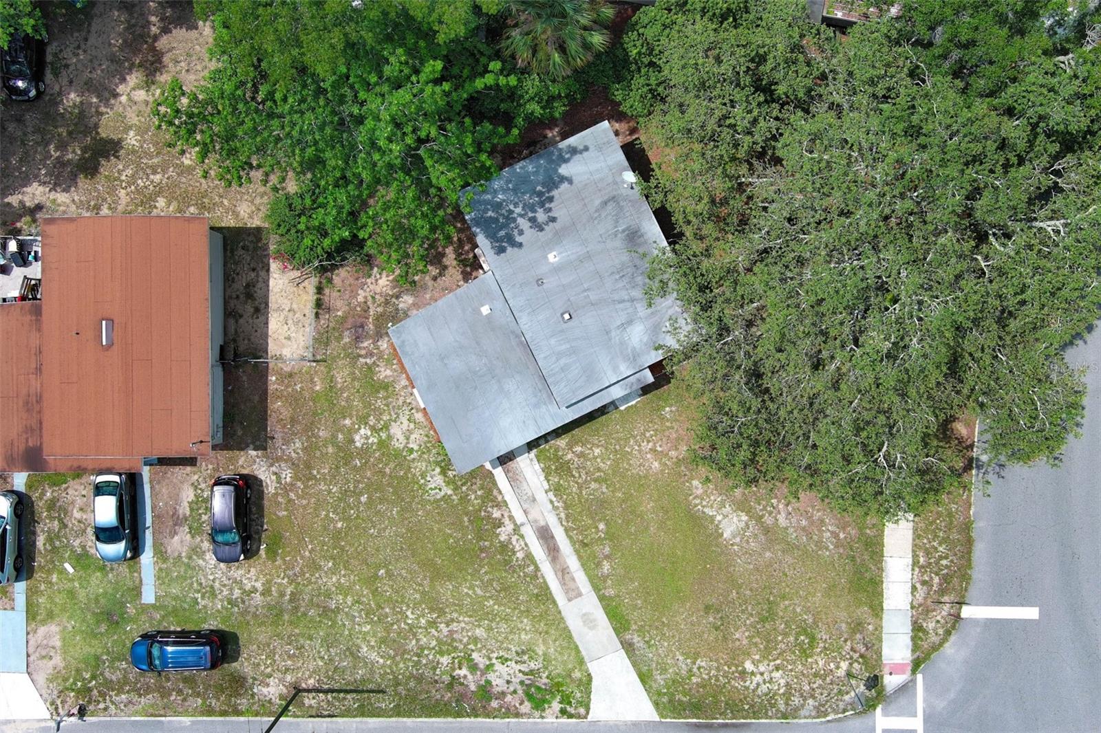 Image 43 of 49 For 1200 Ferndell Road