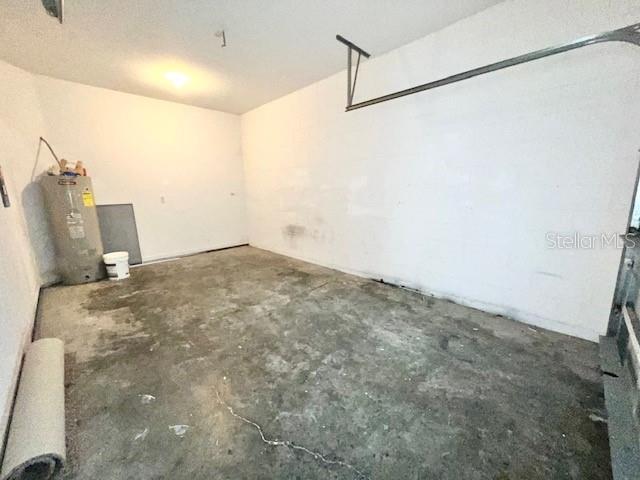 Image 34 of 39 For 16404 Cedar Crest Drive