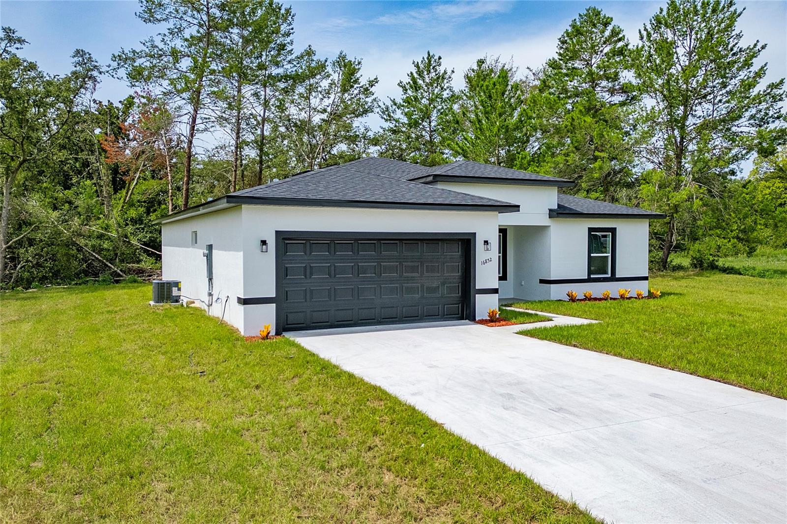 Image 32 of 39 For 16852 41st Avenue Road