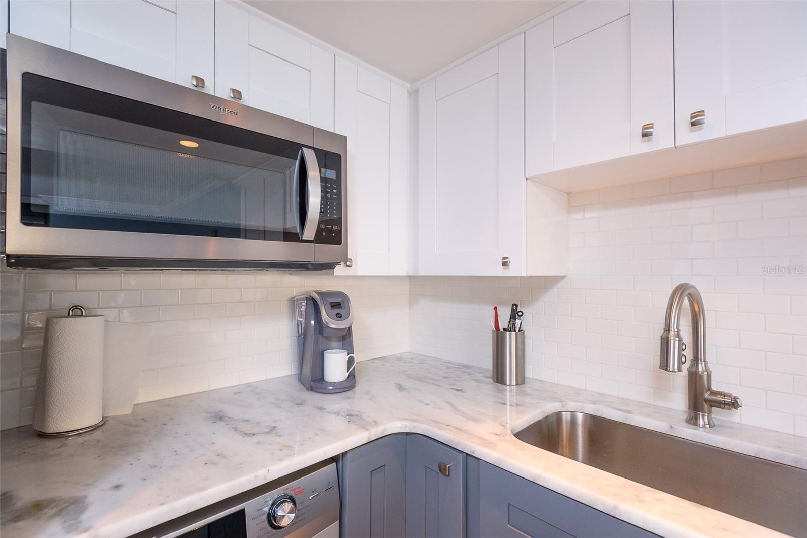 Image 13 of 32 For 18650 Gulf Boulevard 604