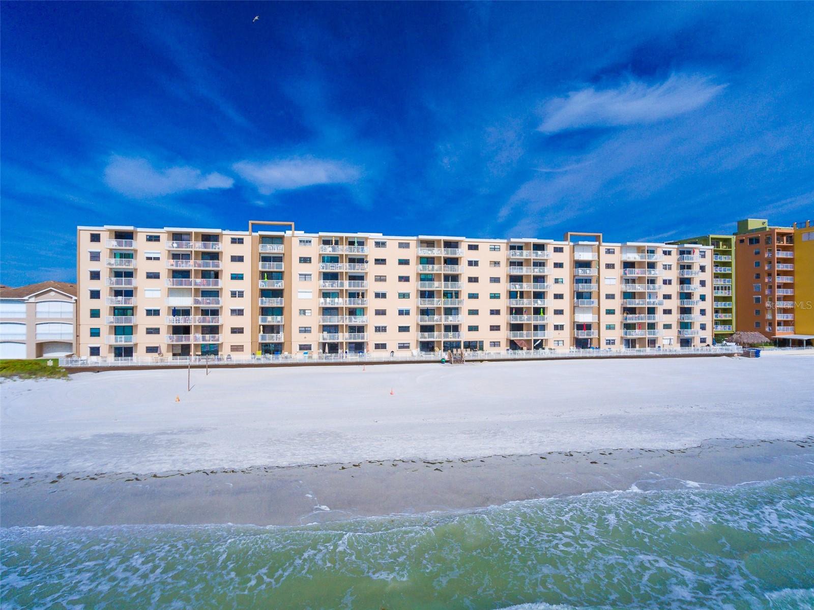 Image 22 of 32 For 18650 Gulf Boulevard 604