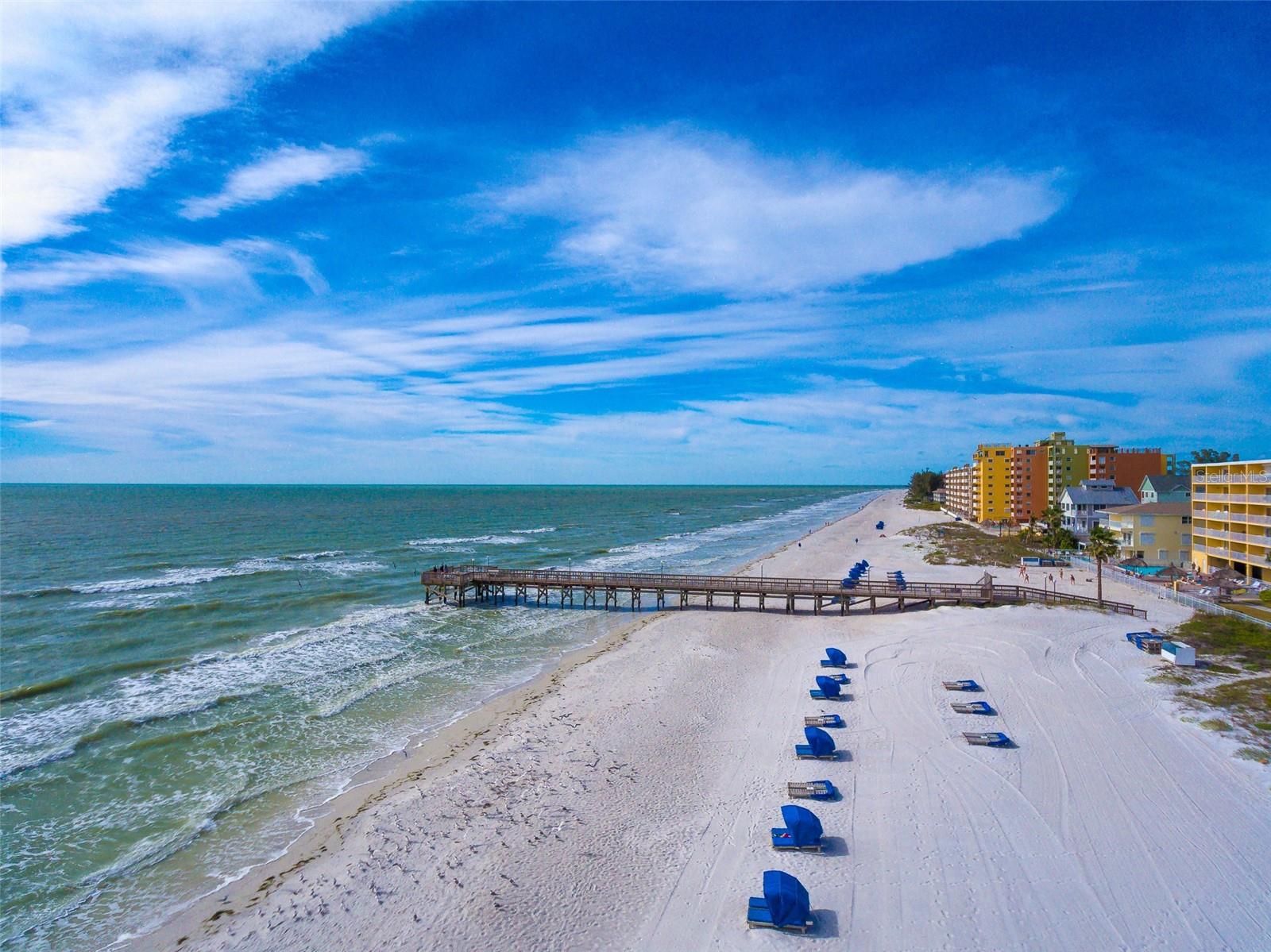 Image 27 of 32 For 18650 Gulf Boulevard 604