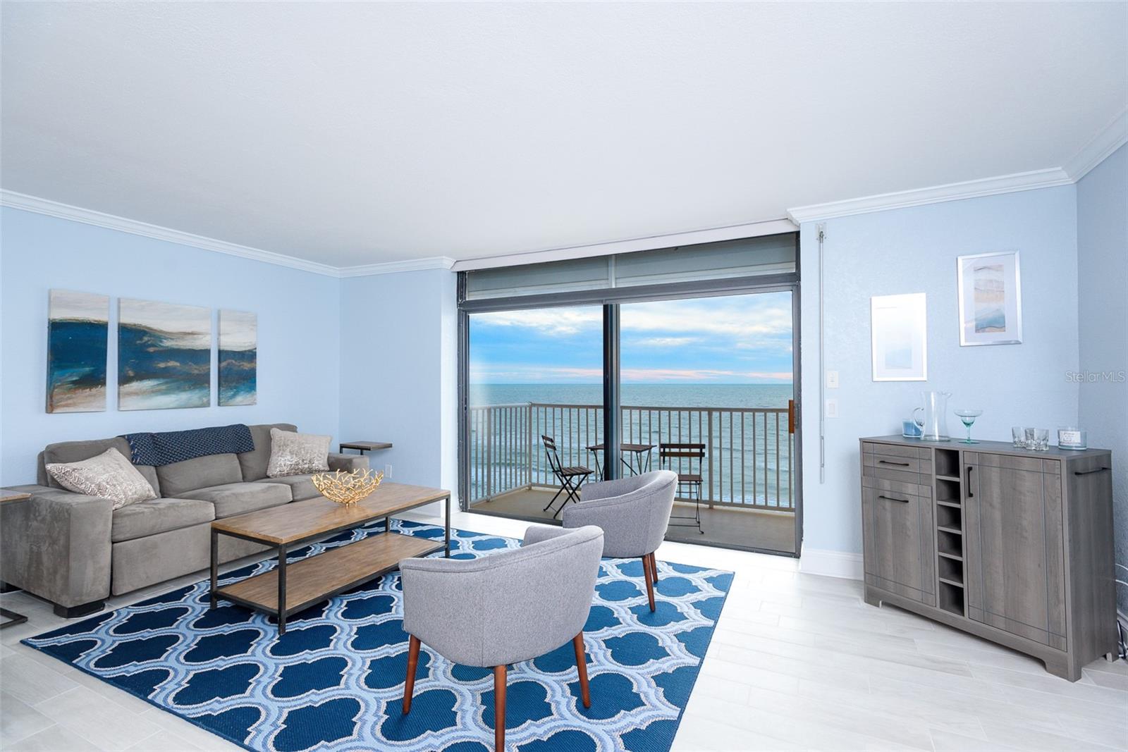 Image 7 of 32 For 18650 Gulf Boulevard 604