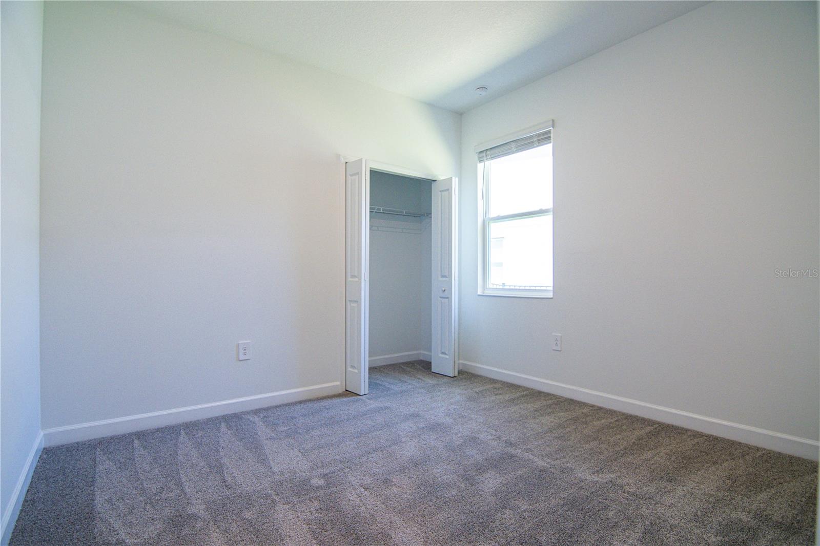 Image 40 of 58 For 2946 Camden Way