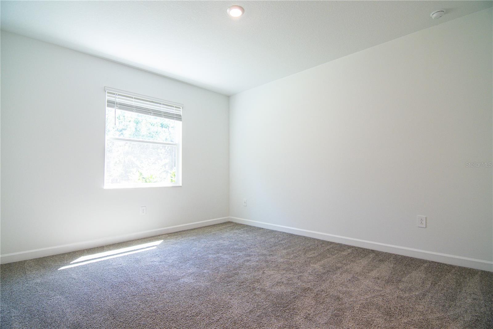 Image 42 of 58 For 2946 Camden Way