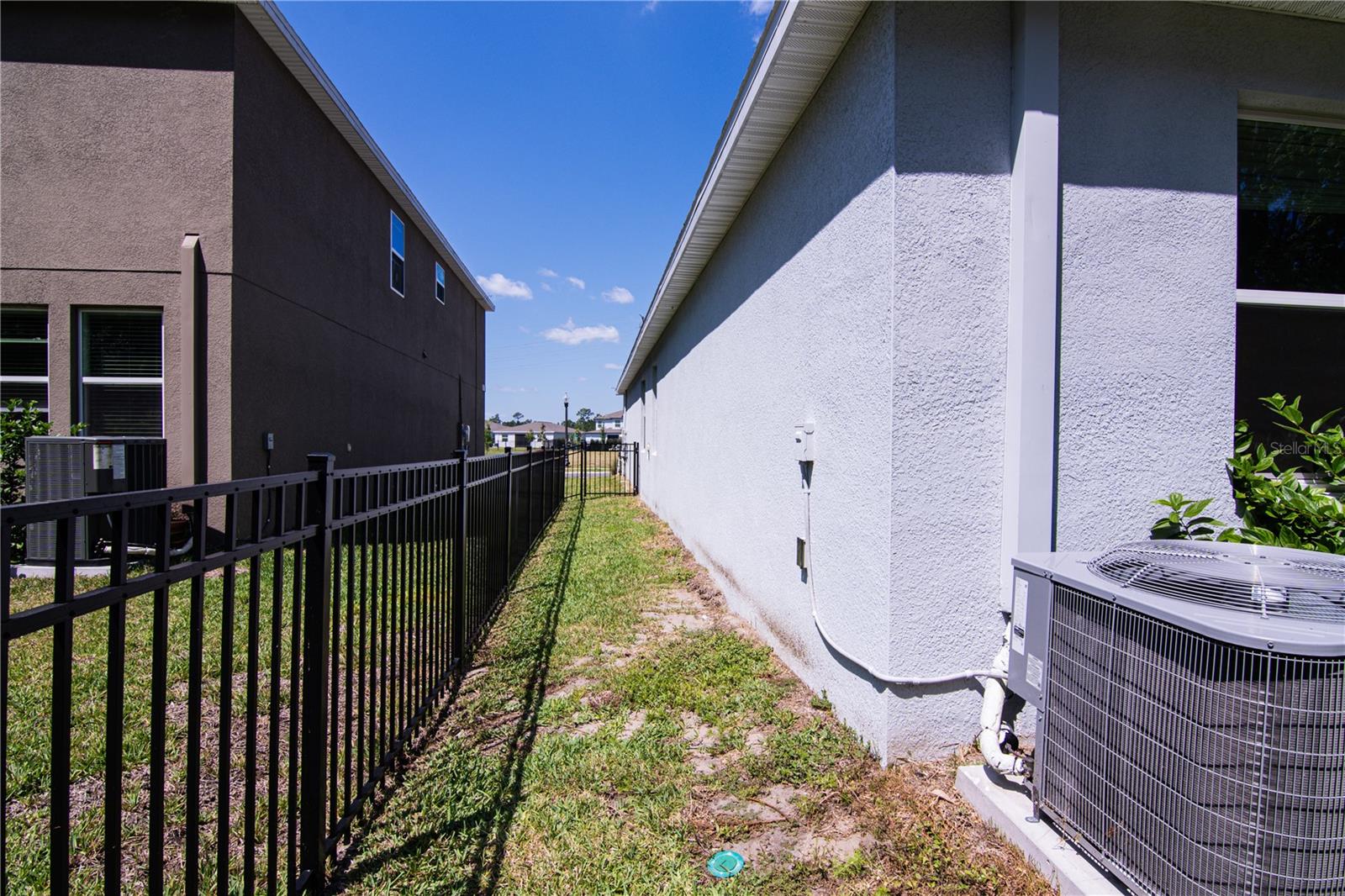 Image 54 of 58 For 2946 Camden Way