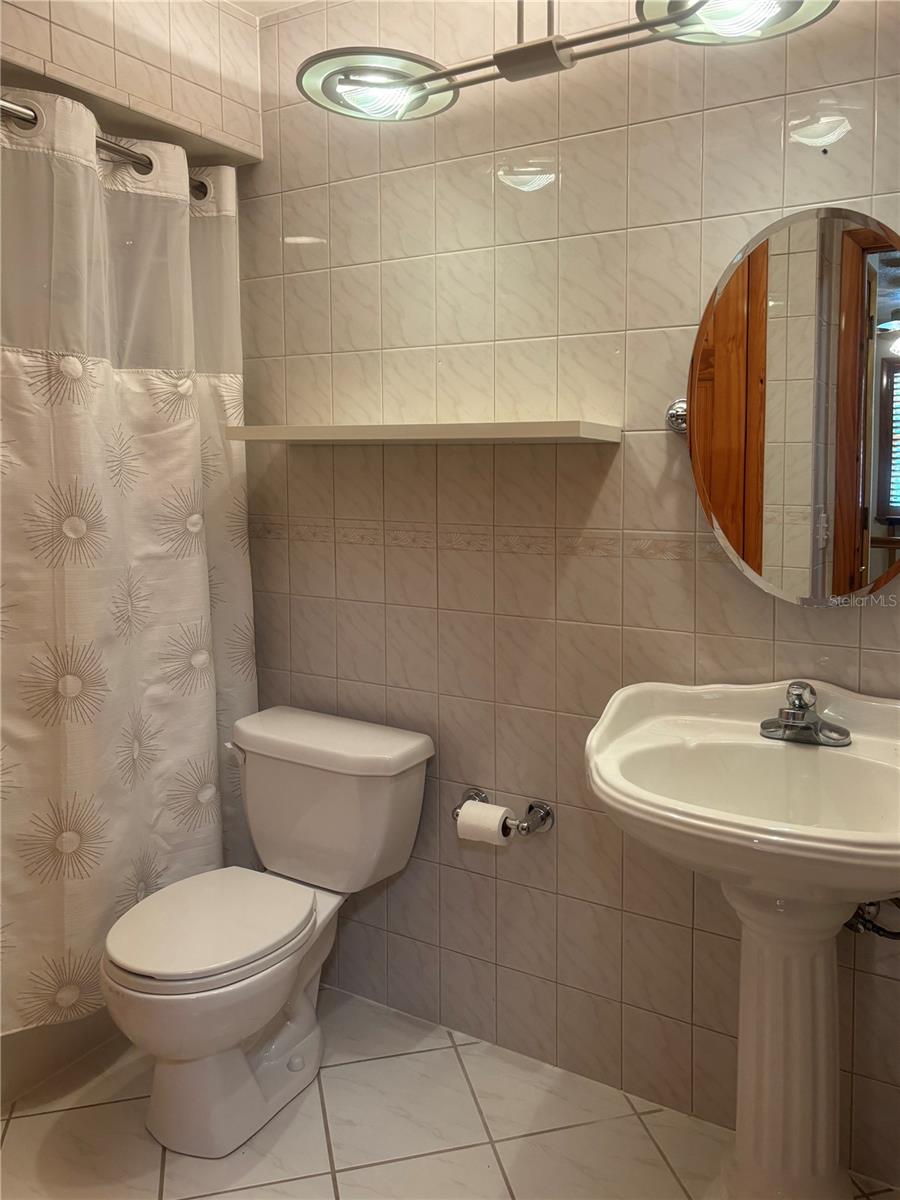Image 34 of 46 For 8632 Tarragon Drive