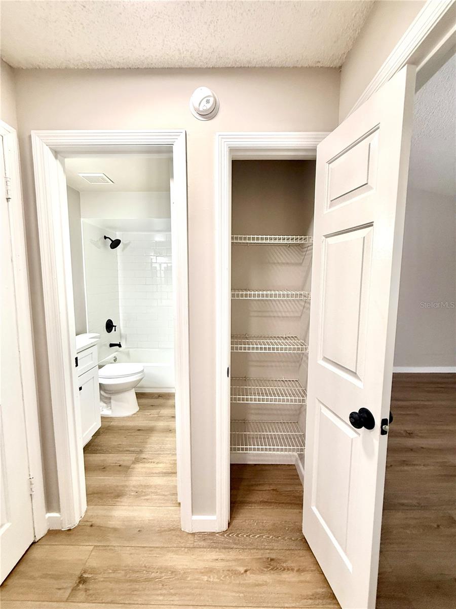 Image 41 of 43 For 638 Warrenton Road