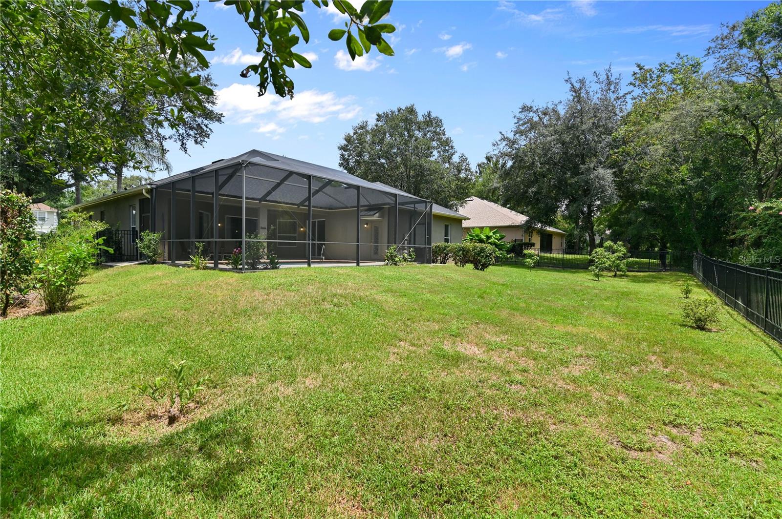Image 70 of 96 For 640 Brookfield Pl