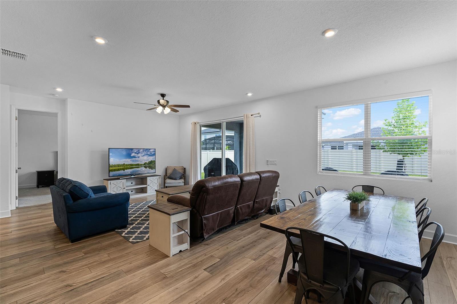 Image 11 of 42 For 2936 Wild Mulberry Drive