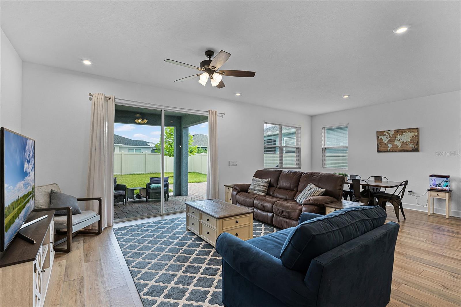 Image 7 of 42 For 2936 Wild Mulberry Drive