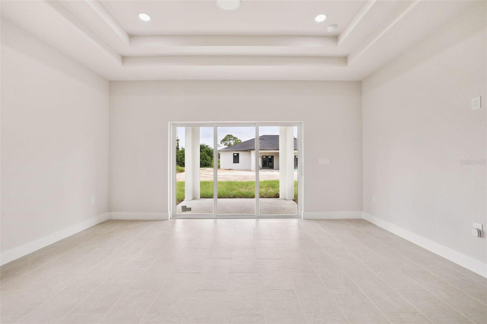 Image 21 of 25 For 4873-4875 29th Street Sw