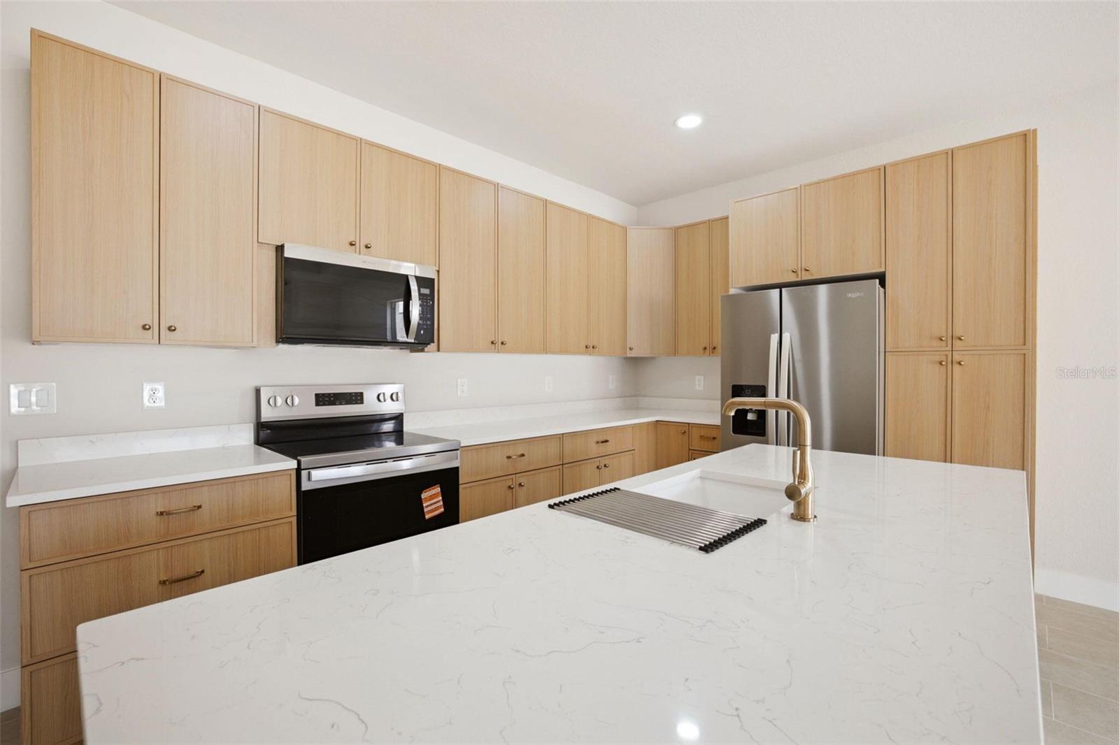 Image 7 of 25 For 4873-4875 29th Street Sw