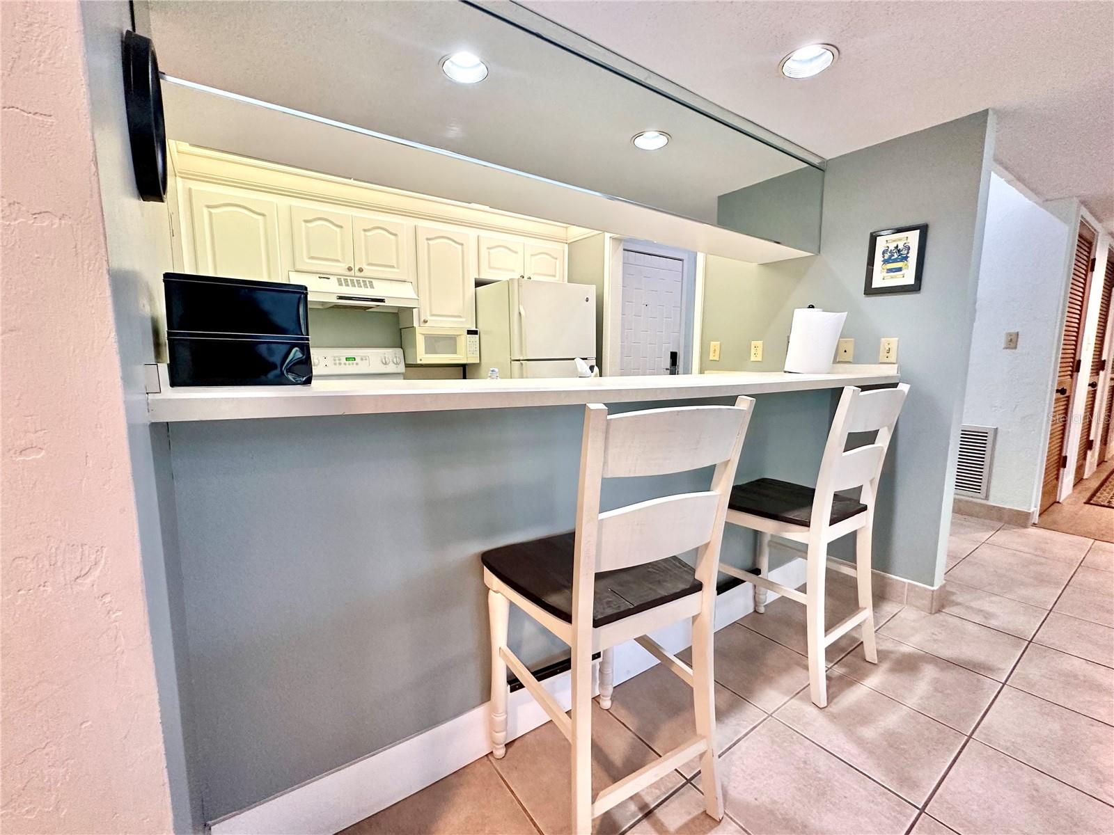 Image 9 of 16 For 3357 Camelot Drive 4