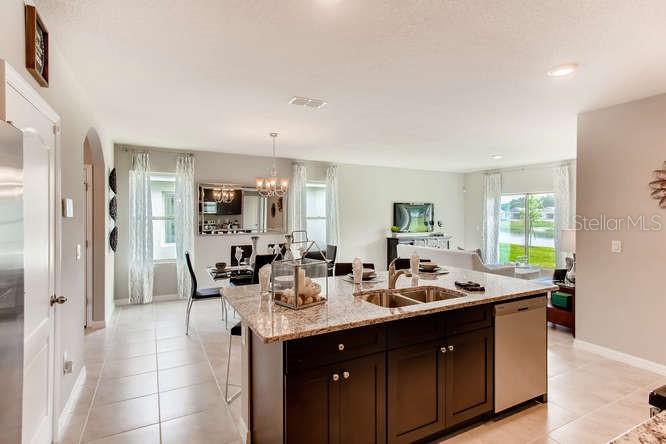 Image 8 of 24 For 2918 House Finch Road