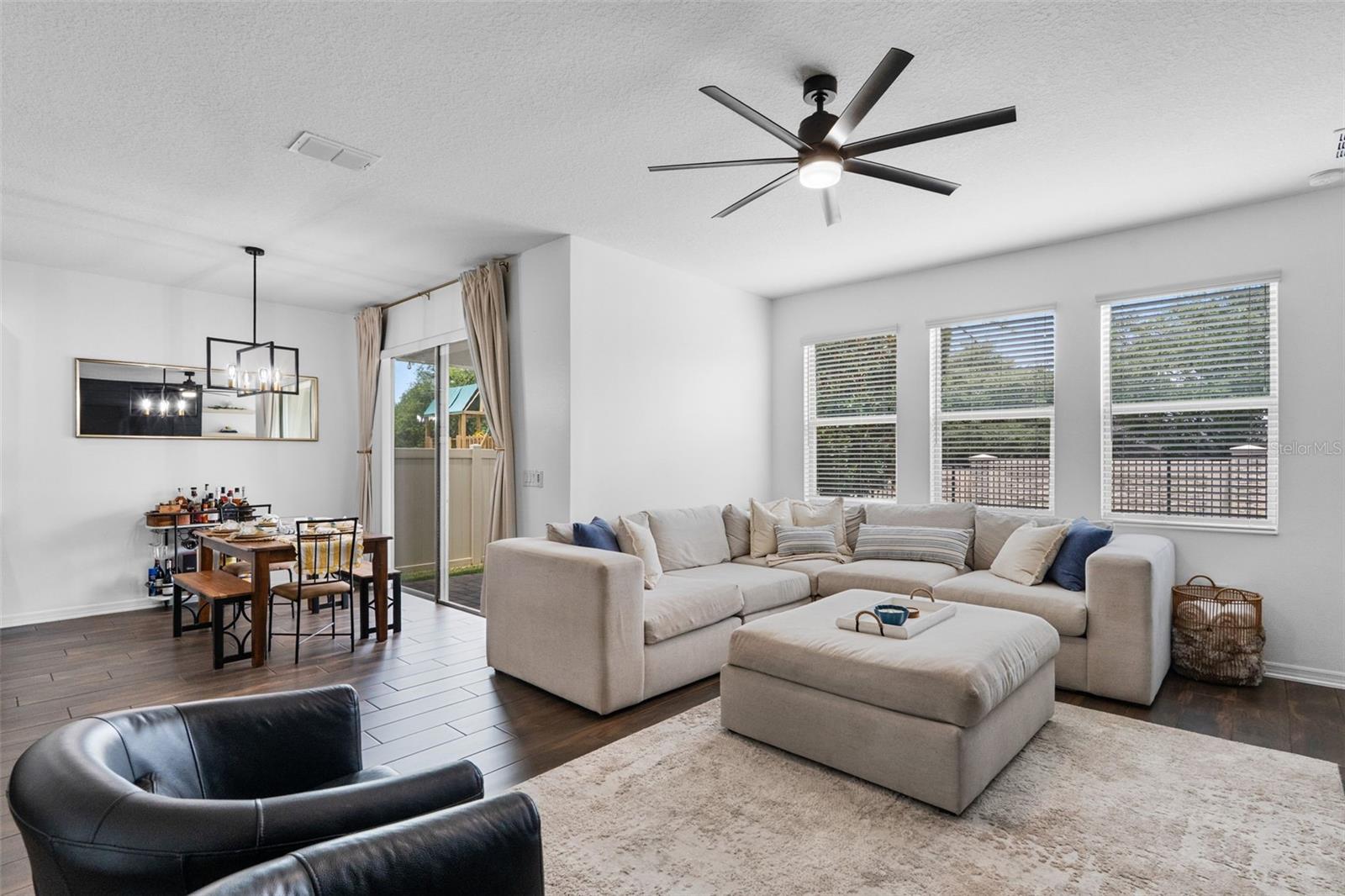 Image 13 of 59 For 17242 Hickory Wind Dr