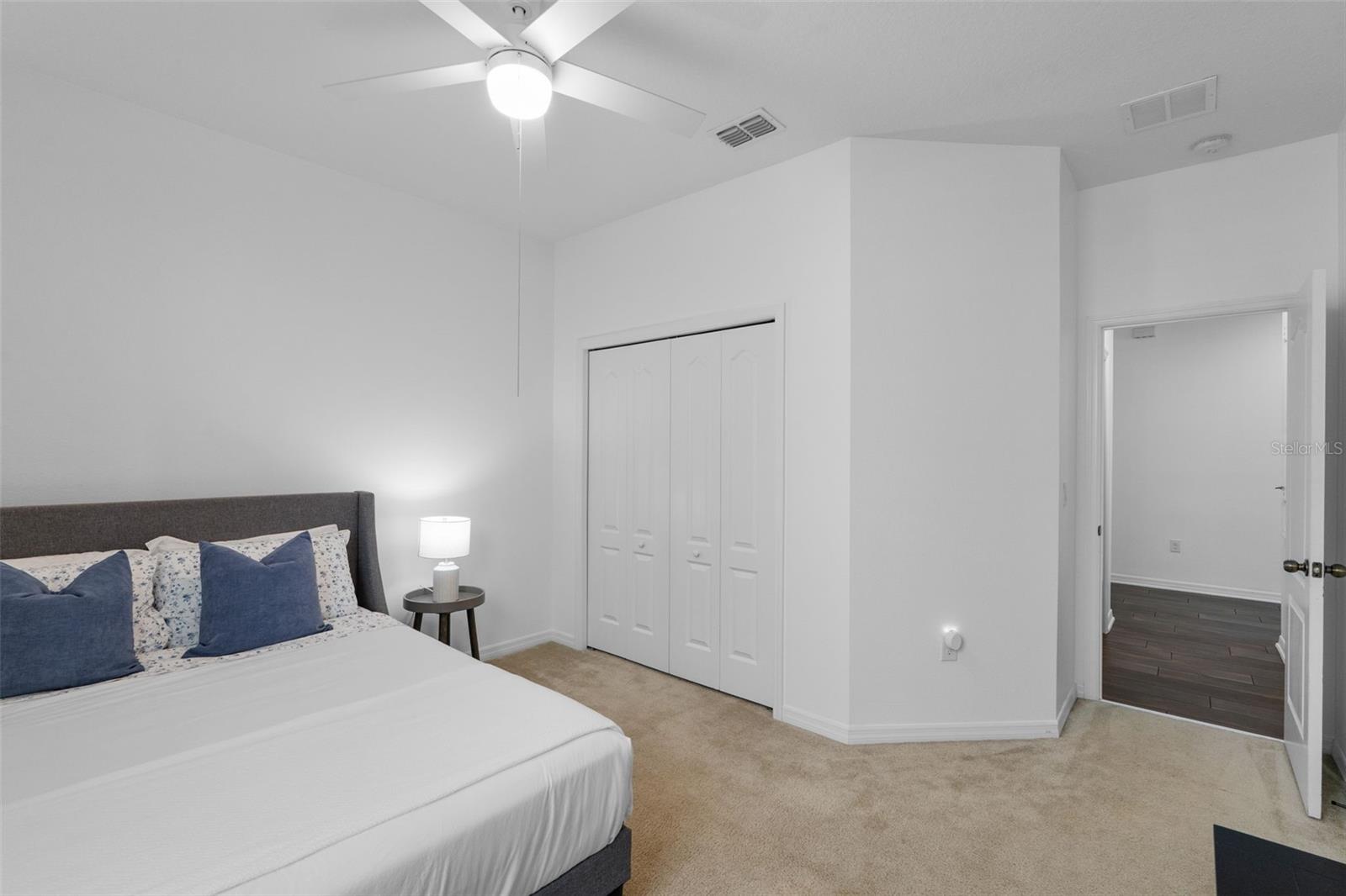 Image 31 of 59 For 17242 Hickory Wind Dr